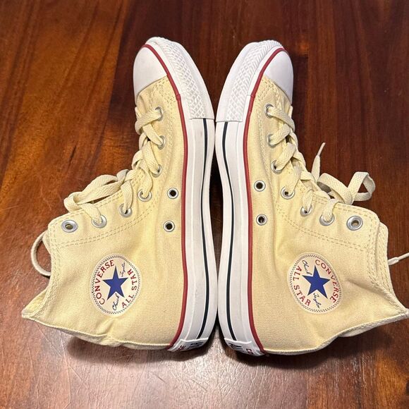 Converse Chuck Taylor All Star Cream White Women’s US 7.5 Men’s 5.5 - Picture 2 of 7